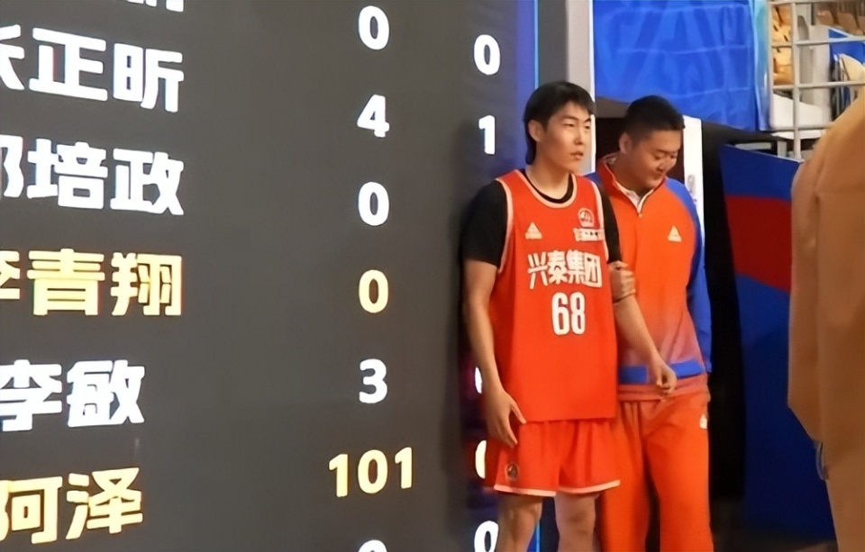 行的蒙BA, 得分纪录, 了自己的得