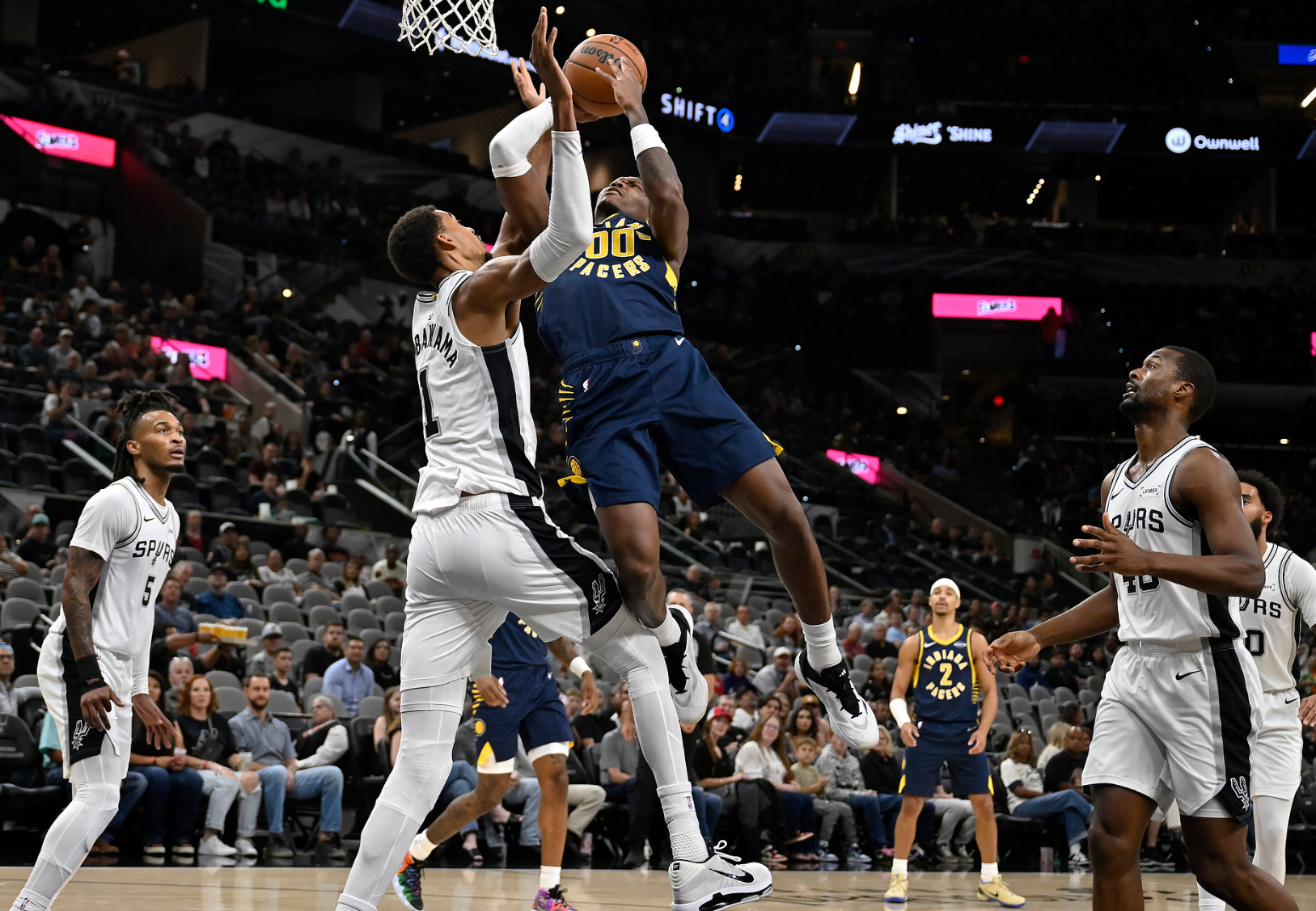 西亚卡姆, 三节拿到 西亚卡姆, 三节拿到